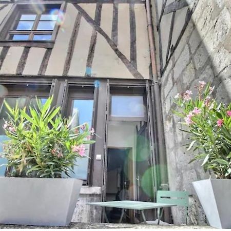 Apartamento Le Backstage Bourges Exterior foto